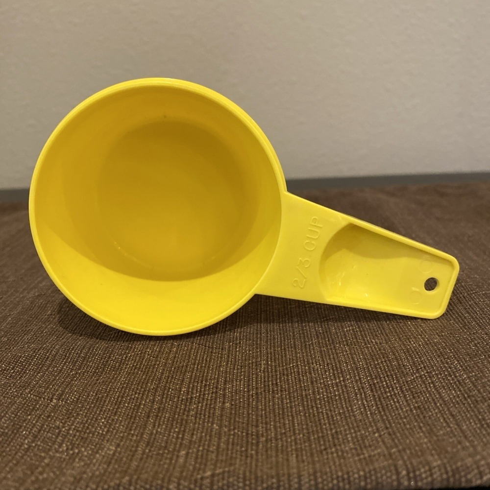 Vintage TUPPERWARE Replacement ~ 2/3 Cup Measuring Cup #763-3 Yellow